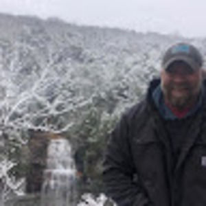 Meet your Posher, Avery